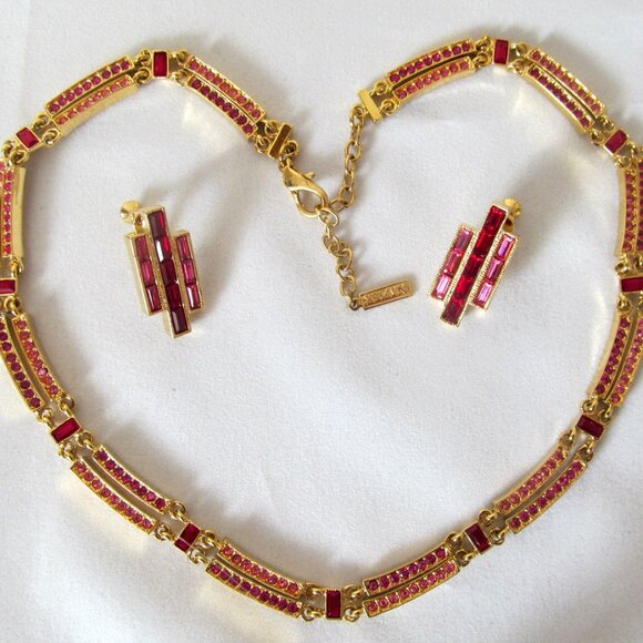 1960–NAPIER VINTAGE ART DECO STYLE NECKLACE & EAR RINGS WITH RED & PINK CRYSTAL - Picture 2 of 4